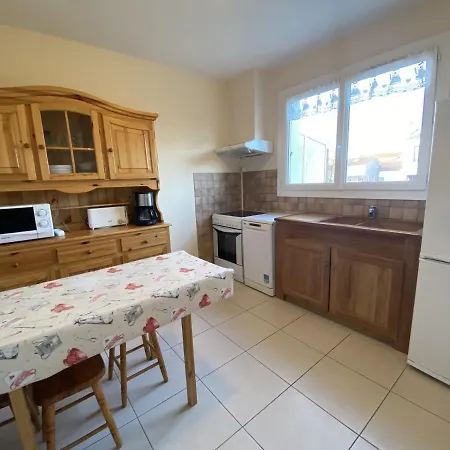Maison Familiale A : Plages, Jardin, Garage - Fr-1-709-38