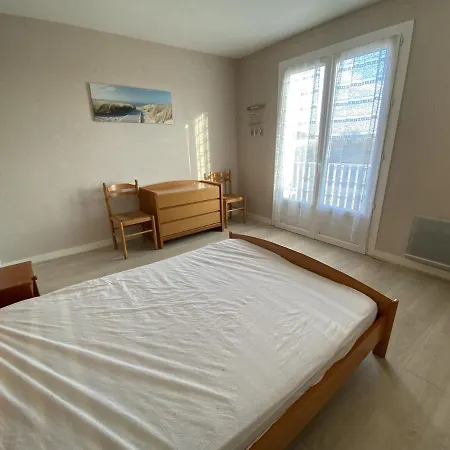 Maison De A Avec Jardin Et Garage, Proche Plages - Fr-1-709-38 펜션