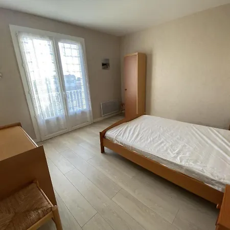 Maison Familiale à : Plages, Jardin, Garage - Fr-1-709-38