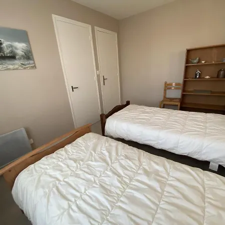 펜션 Maison Familiale A : Plages, Jardin, Garage - Fr-1-709-38 *
