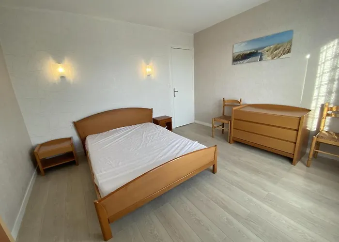 Maison De A Avec Jardin Et Garage, Proche Plages - Fr-1-709-38 度假居 *