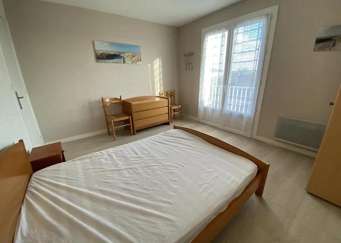 Maison De A Avec Jardin Et Garage, Proche Plages - Fr-1-709-38 度假居